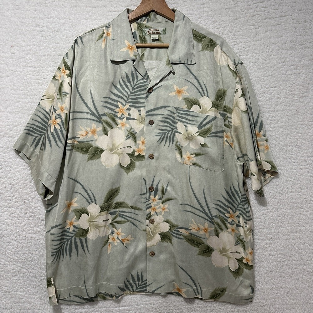 Tommy Bahama Shirt Mens L Multicolor Short Sleeve Floral Hawaiian Silk Button Up